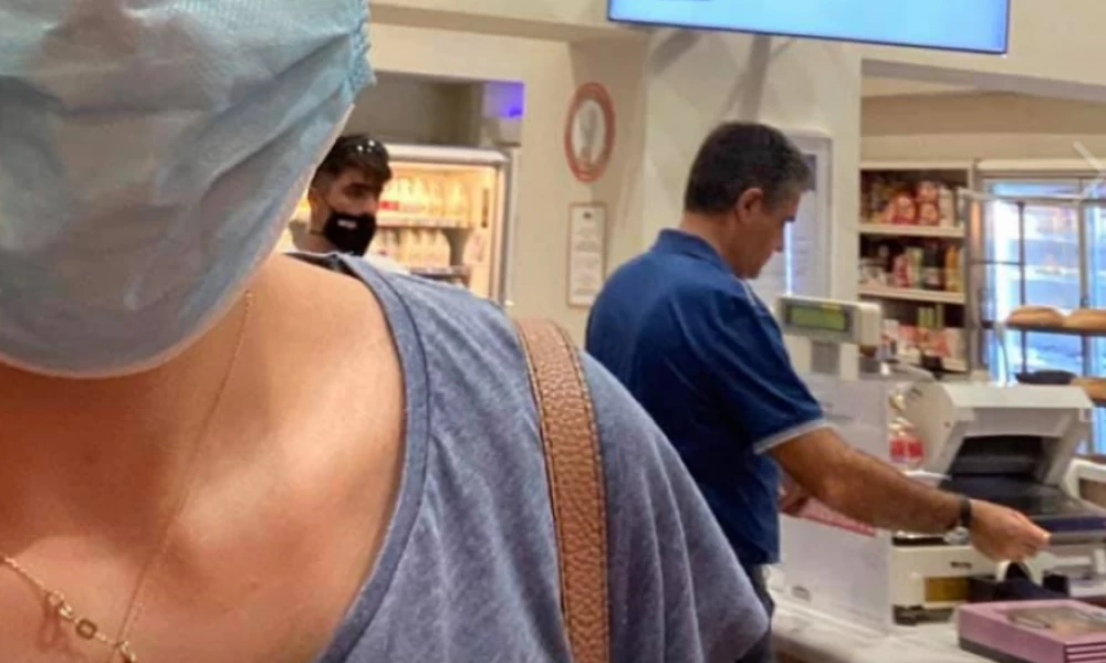 Ενώπιον της δικαιοσύνης Κύπριος Δήμαρχος επειδή δεν φορούσε μάσκα